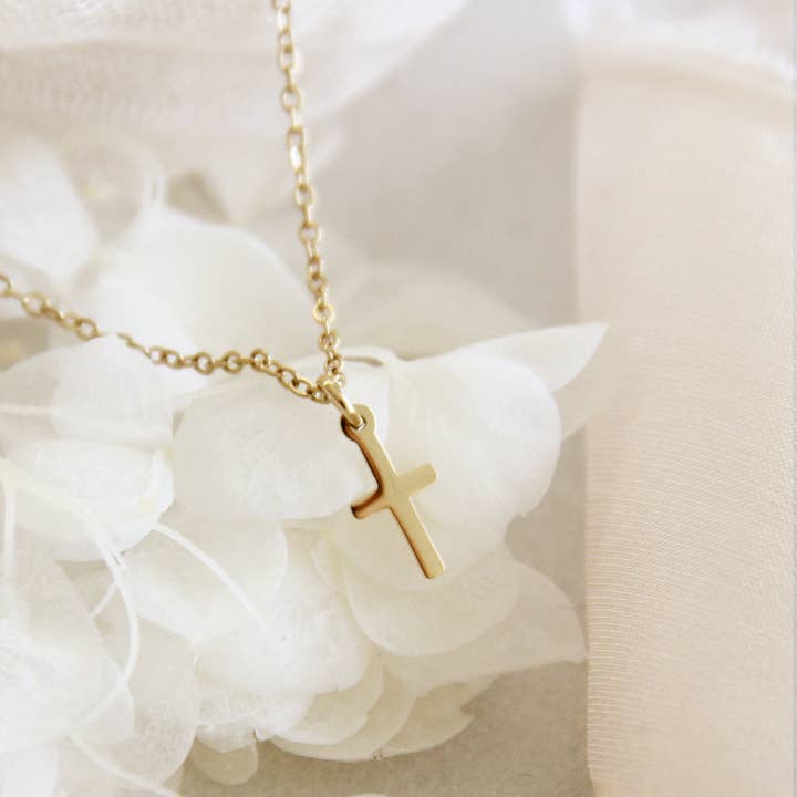 LoveStory Collection - Wholesale Pendant/Charm Necklace - Delicate Cross Necklace, 1 Corinthians 1:18