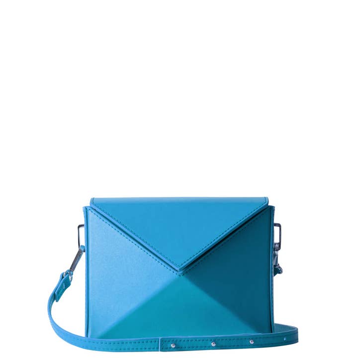 noshi klein in blauw leer voor wholesale door veni morgan