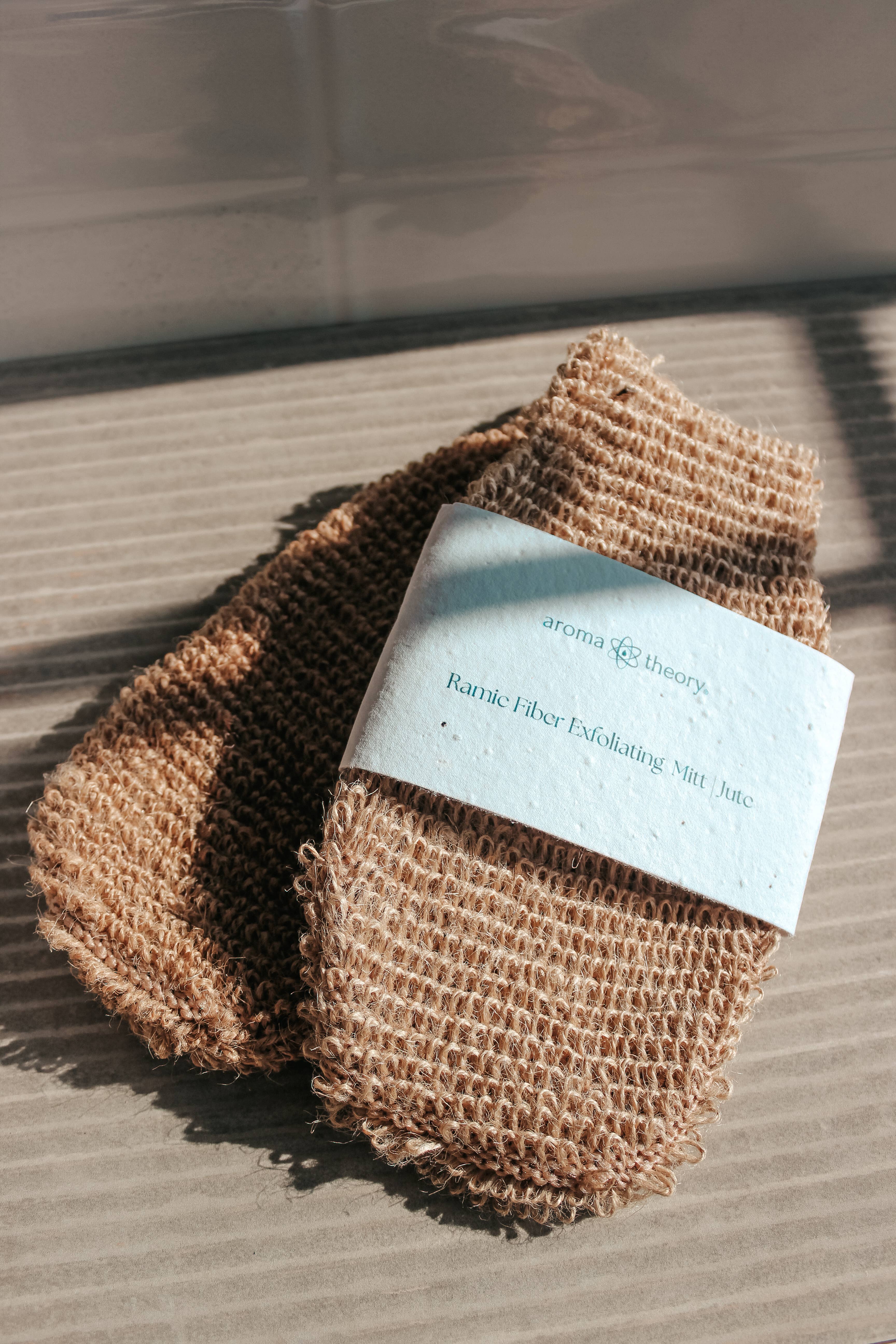 Aroma Theory – Großhandel Peeling-Handschuhe/-Fäustlinge – Ramiefaser-Peelinghandschuh - Jute1