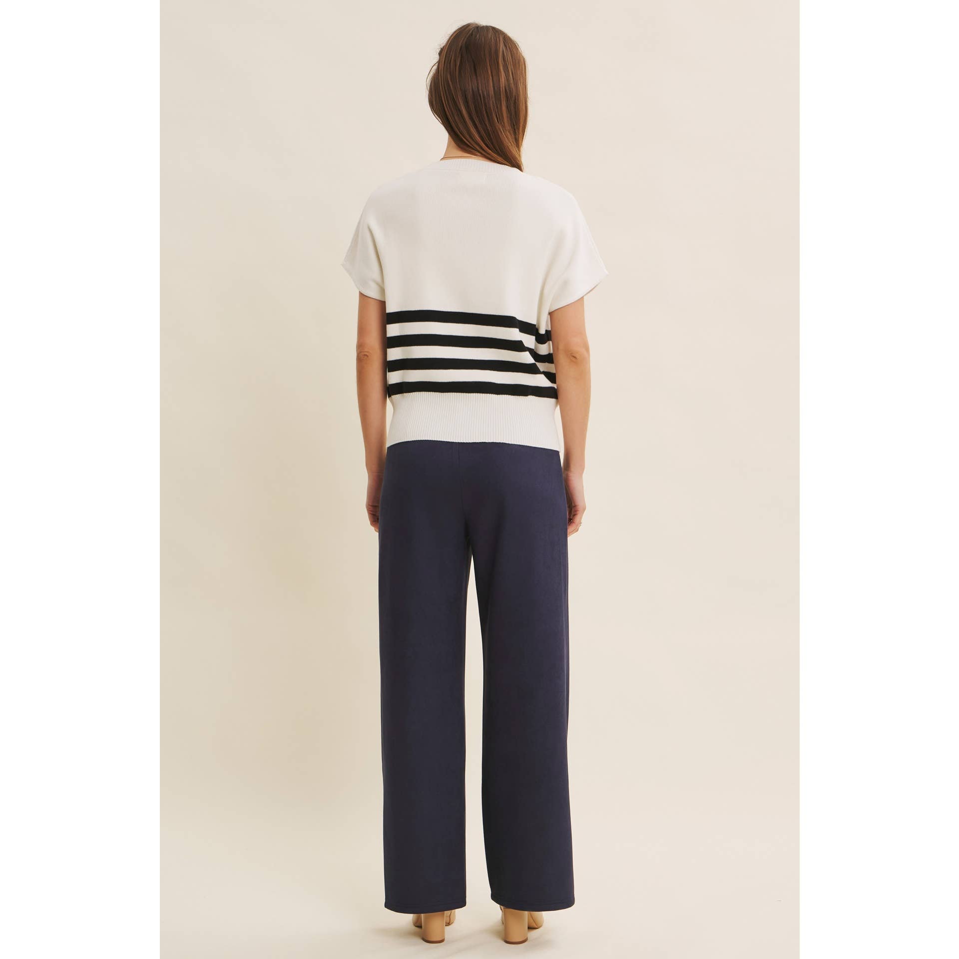 in february - Vente Pantalon – femme - PANTALON DROIT EN DAIM VÉGÉTALIEN AVEC PINCE23