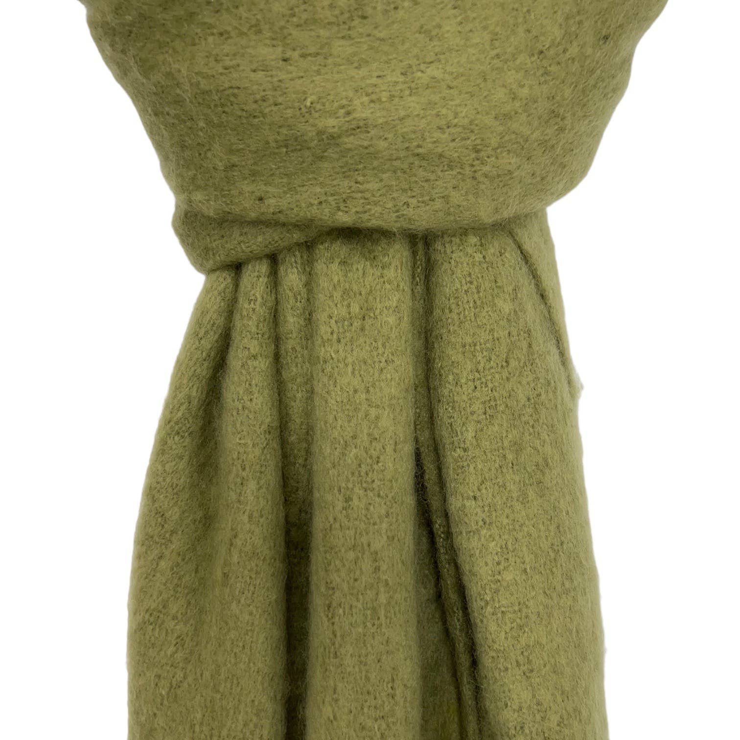 London Scarves - Wholesale Scarf - Women's - Plain chuncky fluffy scarf18