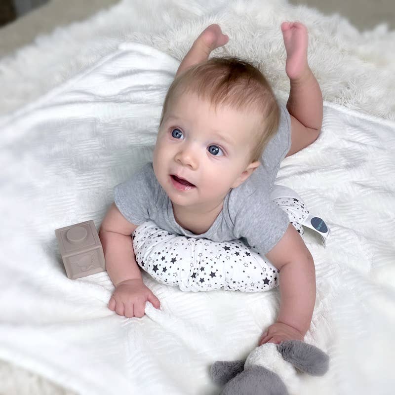 Babymoon LLC - Wholesale Pillow/Cushion - Kids & Baby - Baby Head Shaping Pillow / Cushion / Head & Neck Support2