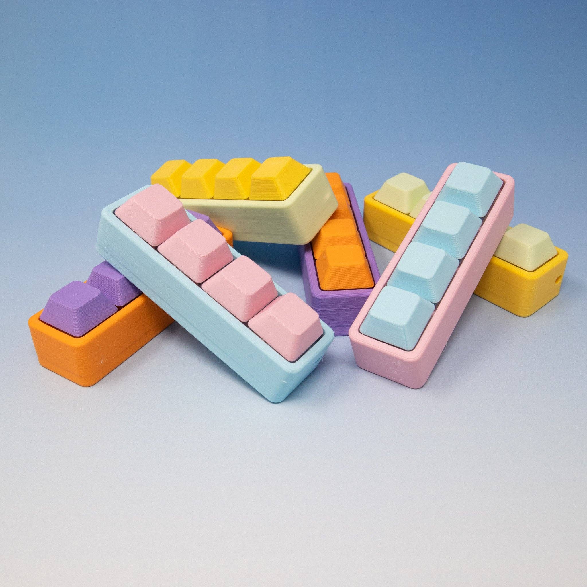 Super Fantastic – wholesale Fidget toy – Kids – 4-Key Pastel Fidget Clickie3