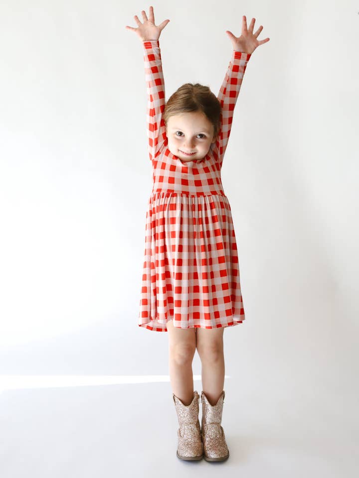 Gingham snurrklänning - flickor långärmad klänning - klänningar 2026 för wholesale av Polished Prints