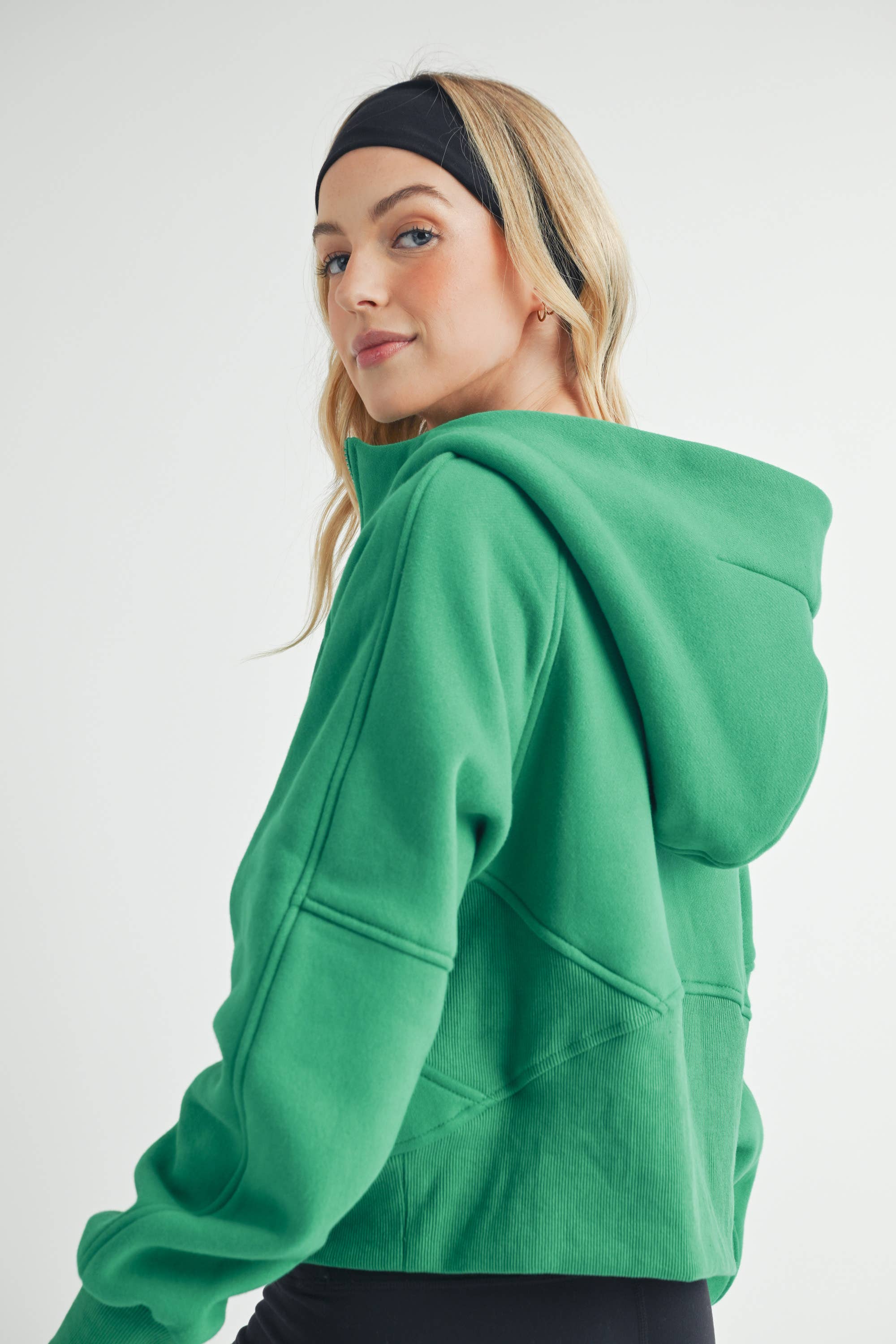 AEMI + CO – wholesale Hoodie – Women's – *SMALL ONLY* 946CK Drea Half-Zip Hoodie8