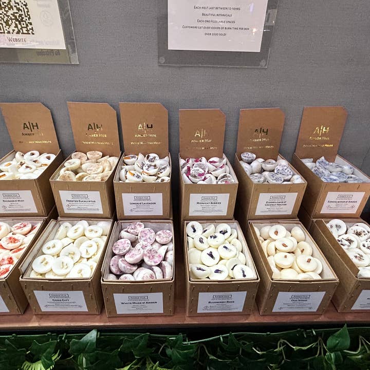 Amber Hue Candles – wholesale Wax melt – Pick your own botanical wax melts 13