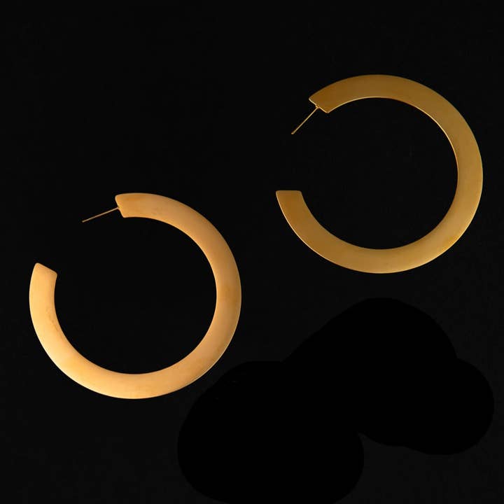 Classic Leigh Earrings for wholesale by Steward & James