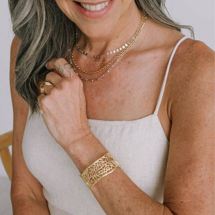 Stephanie Mini Manchette Ajustable | Coulée à partir de Vraies Algues pour la vente par Laura Elizabeth