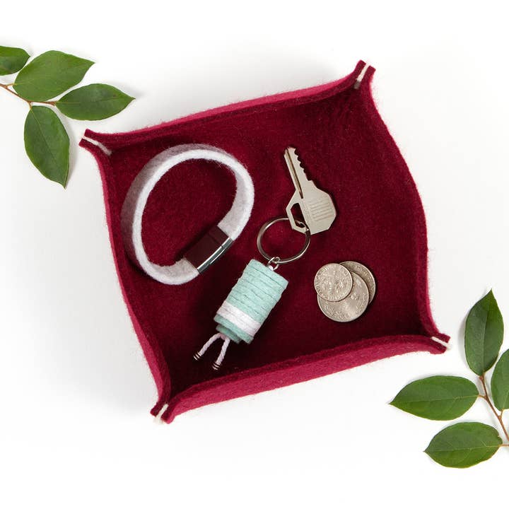 Studio 82° - Wholesale Keychain – Unisex - Layered Key Chain - Merino Wool Felt5