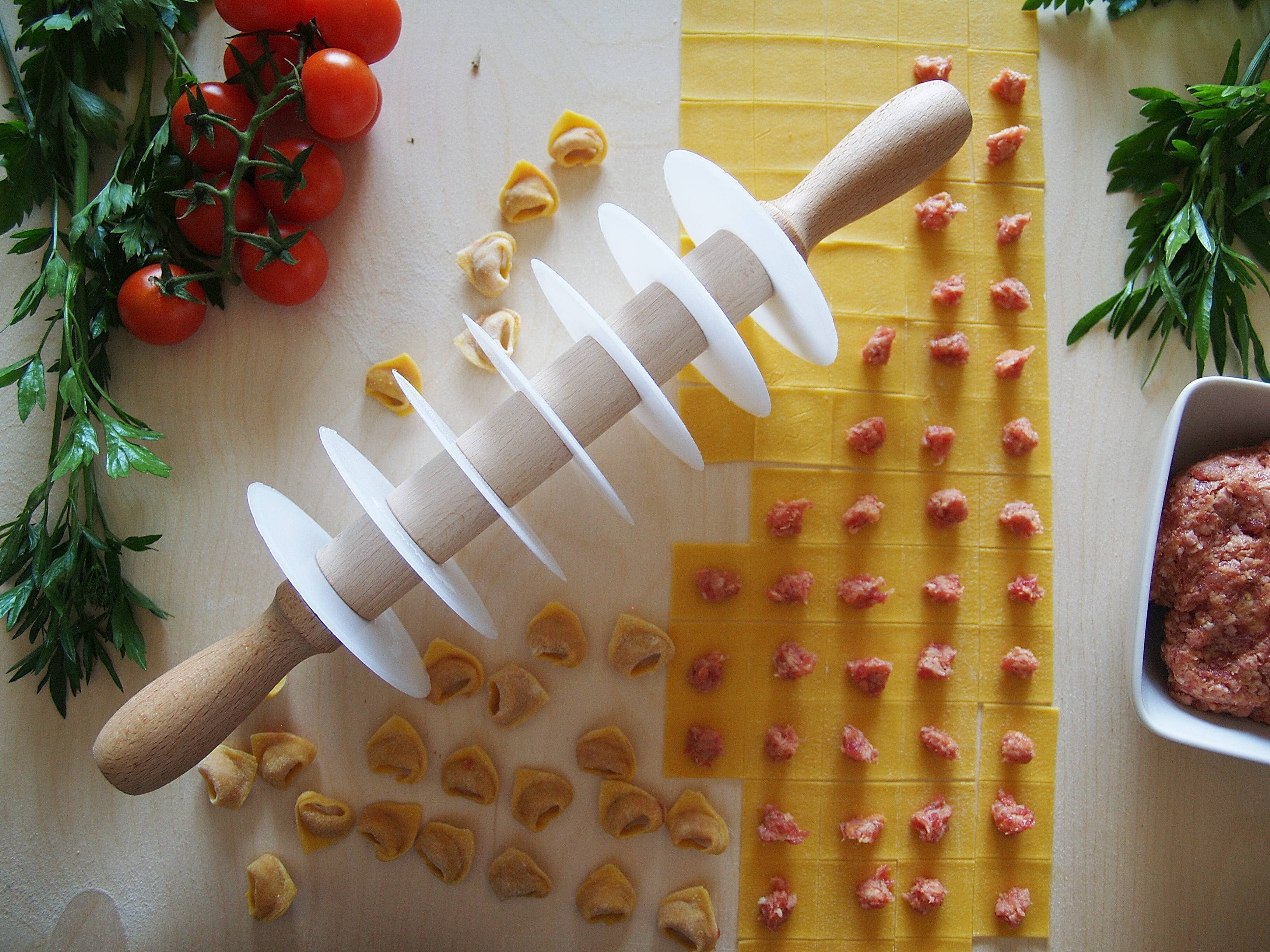 Elettro Center - Wholesale Kitchen Tool/Gadget - Rolling Pin Adjustable Puff Cutter, adjustable pasta cutter3