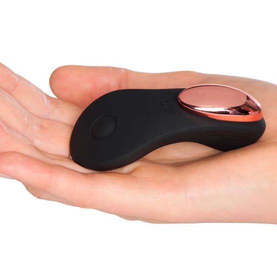 PepperSüss – wholesale Sexleksaker – Little Secret trosvibrator svart från Satisfyer6