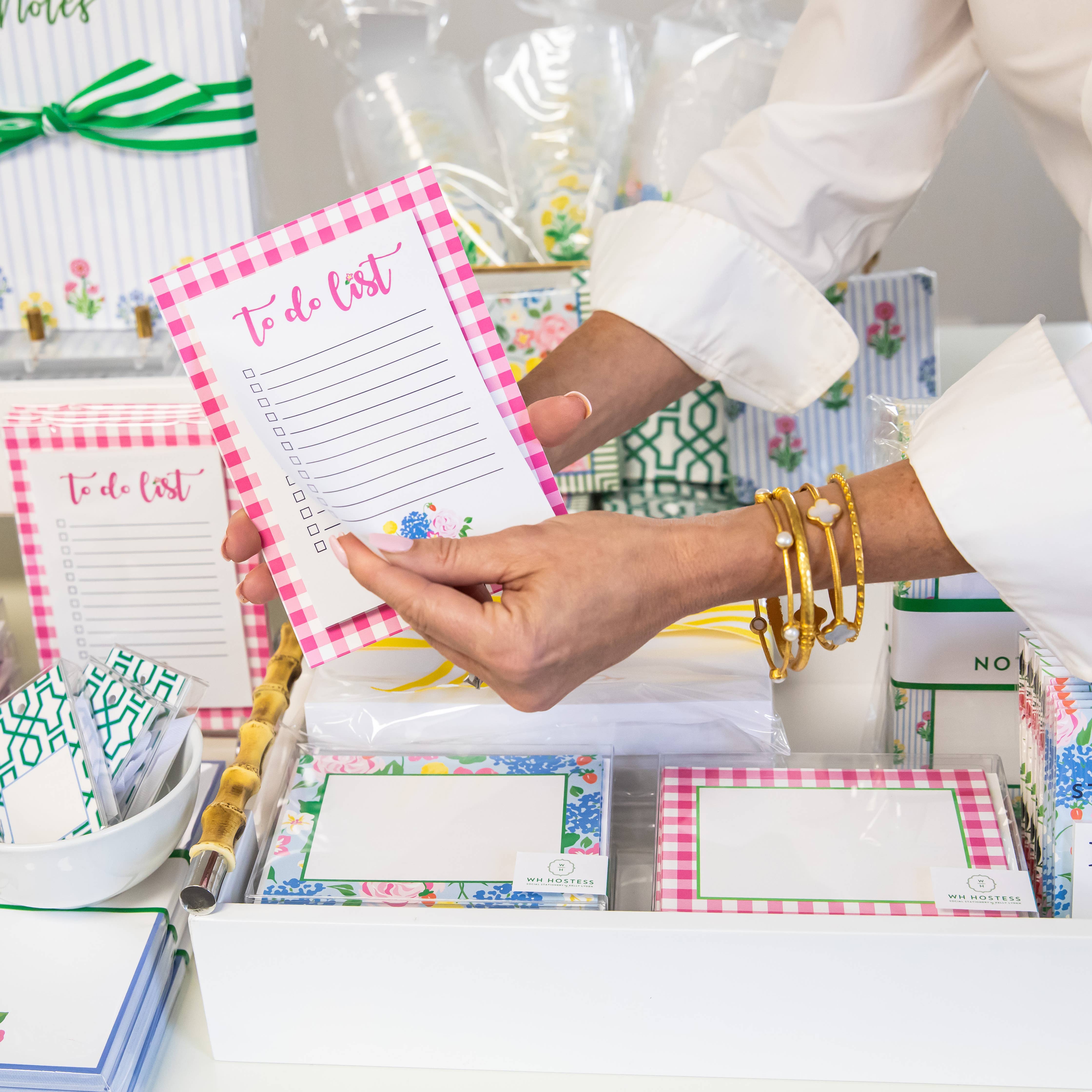 WH Hostess Social Stationery - Vendita all'ingrosso Set di cartoleria/cancelleria - Set di 10 Biglietti Piani in Magazzino | Quadretti Vichy Rosa Acceso1