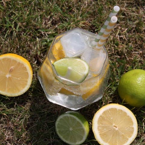 Innovative Paper Solutions – Engroshandel Sugerør – Gul og hvid stribet papirstrå (6mm x 200mm)5