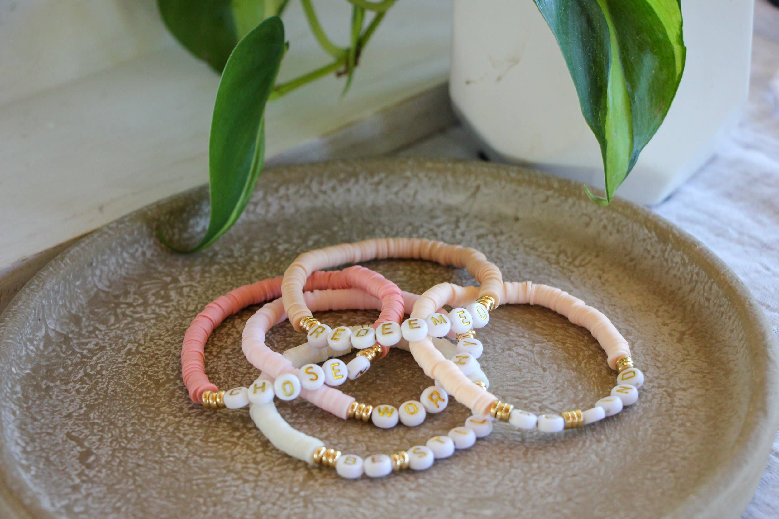 ShopWell – Großhandel Perlenarmband – Hebem Armband9