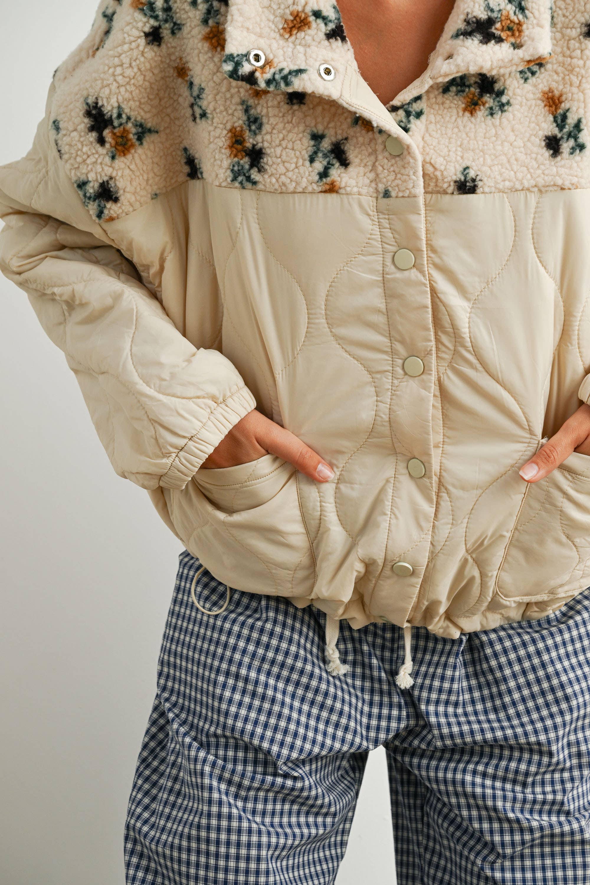 BUTTERMELON - Vente Veste – femme - Veste matelassée à manches longues à fleurs - BMJ785818