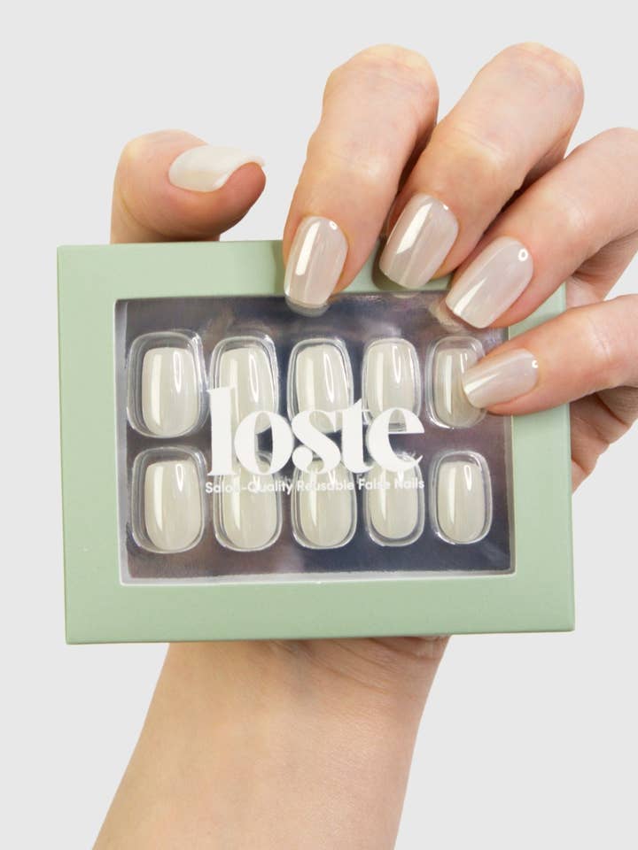 That Girl for wholesale by Loste