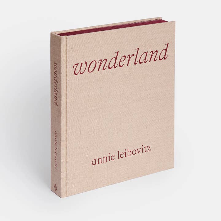Annie Leibovitz: Wonderland for wholesale by Phaidon Press