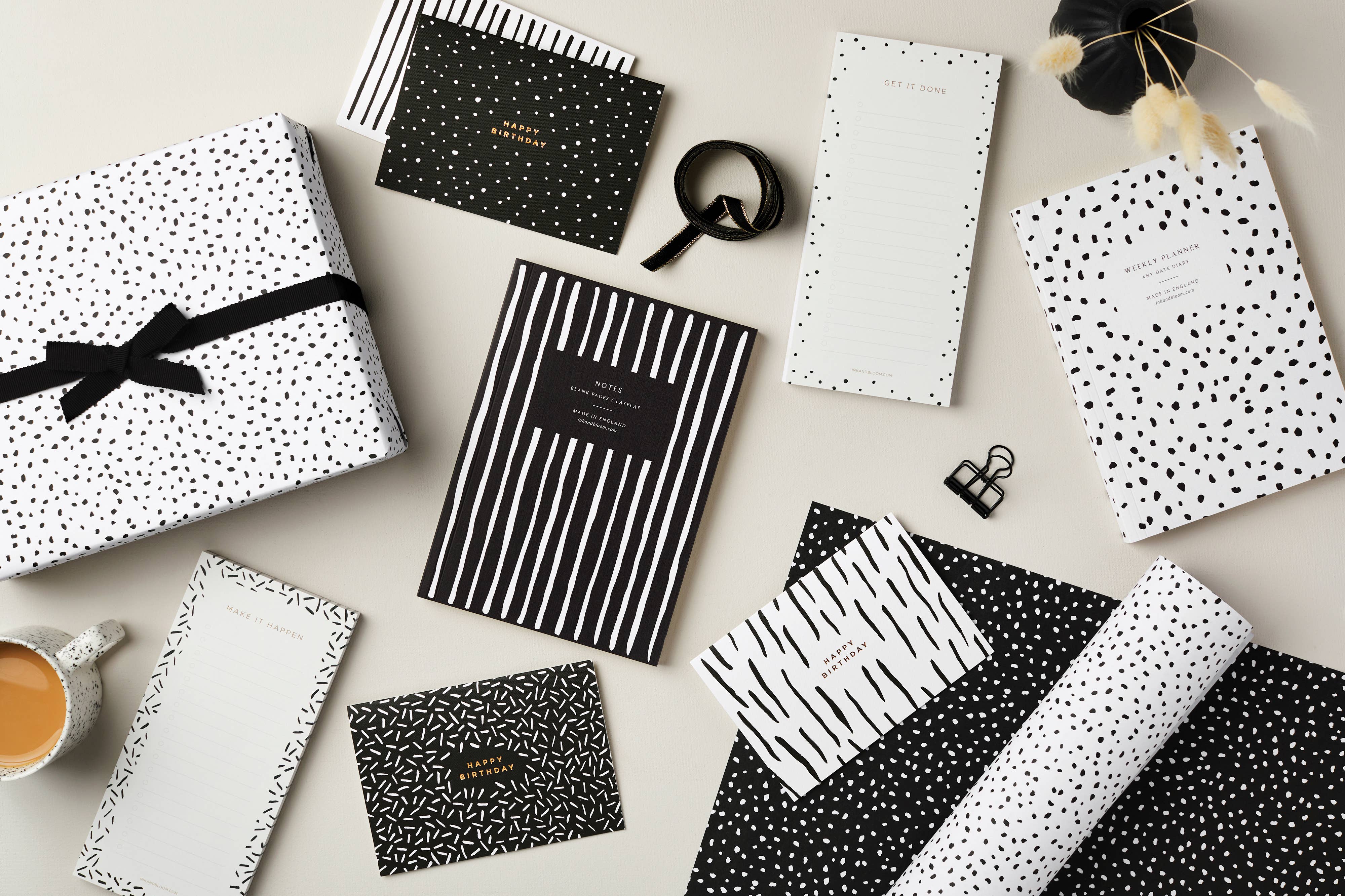 Ink & Bloom – Engroshandel Fødselsdagskort – Zebra fødselsdagskort | Fødselsdagskort til kvinder | Folieret kort1