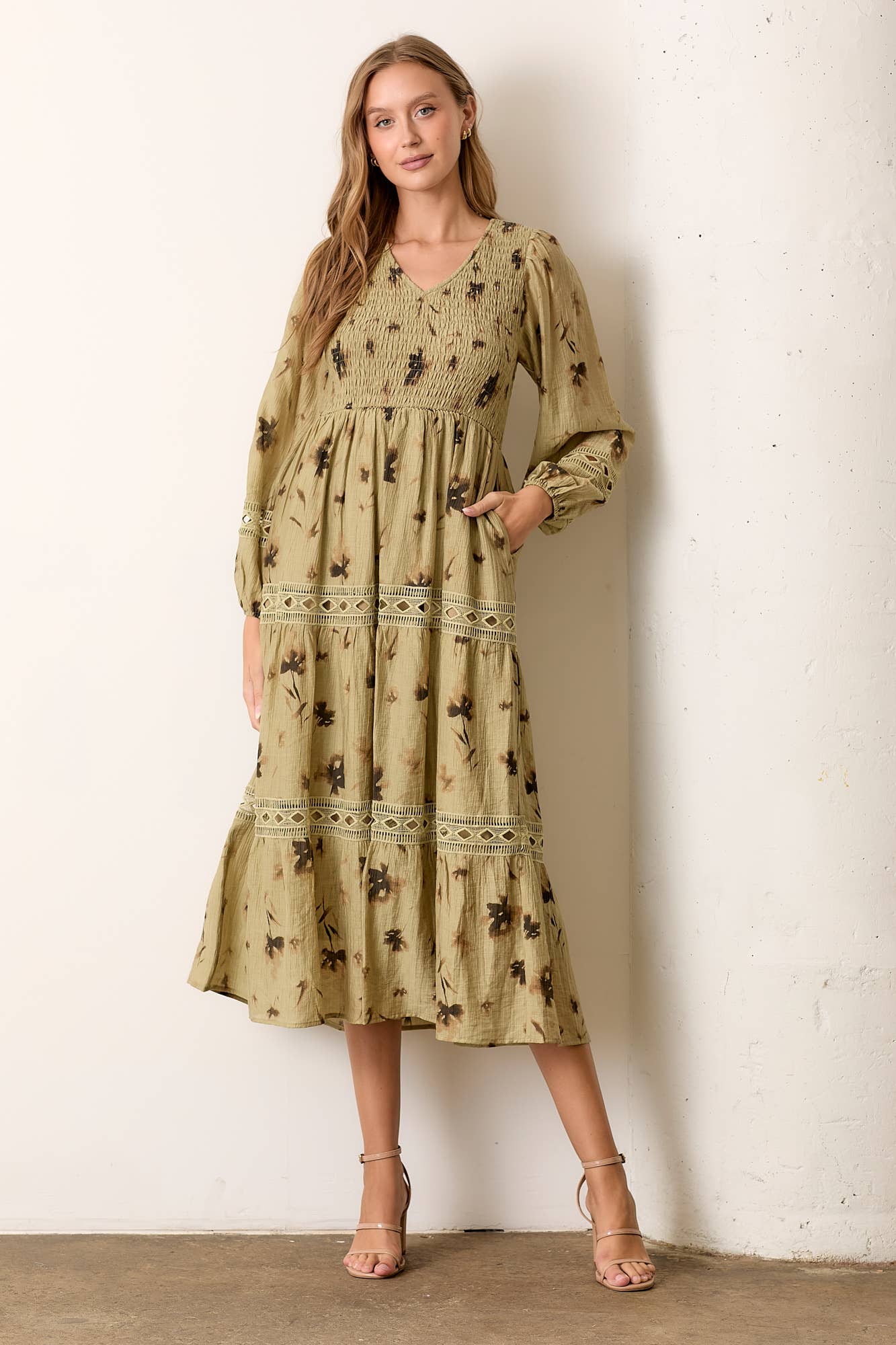 Polagram by Wellmade USA - Wholesale Dress - Women's - PRINTED WOVEN MAXI DRESS1