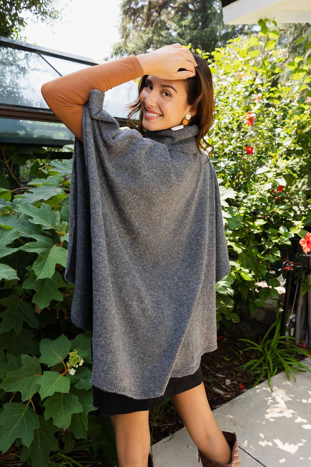 Leto Accessories – Poncho - Mulher por atacado – Favorito Outono 2025 - Poncho de Gola Alta Ecológico 🐢9