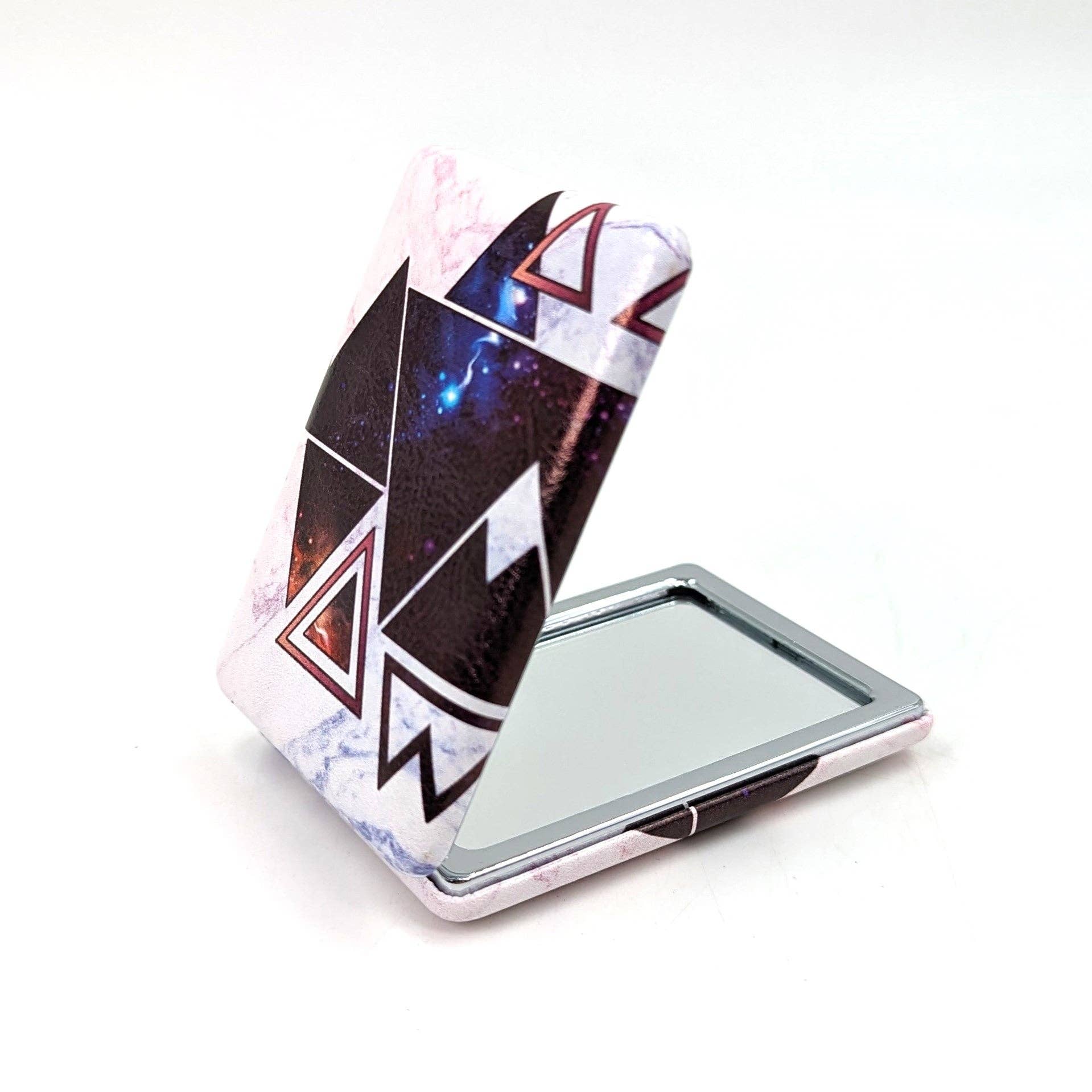Tempest Designs – wholesale Compact mirror – Cosmetic open and solid triangle design print rectangular compact mirror