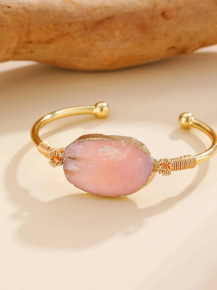 Bracelet with pink opal stone for wholesale by PHOEBE´S