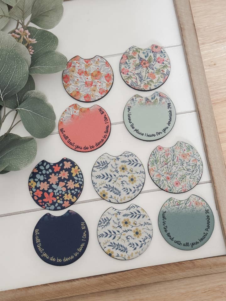 Dessous de verre pour voiture (lot de 2) pour la vente par Emma K Designs