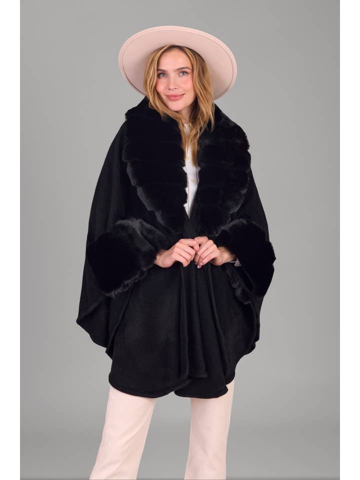 SAACHI - Wholesale Kimono - Women's - Faux Fur Holiday Party Kimono