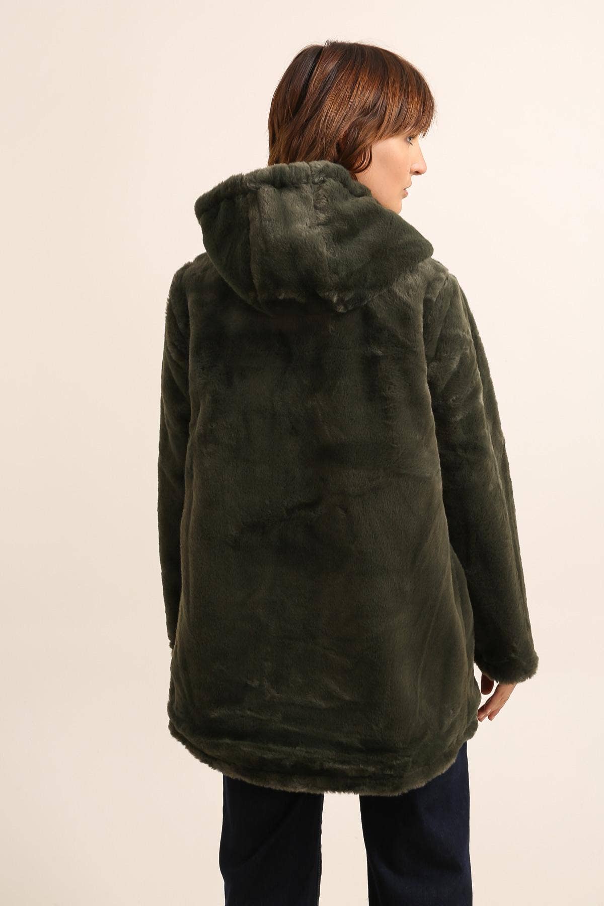 Attrait Paris - Wholesale Jas - Dames - Halflange omkeerbare bontjas met capuchon16