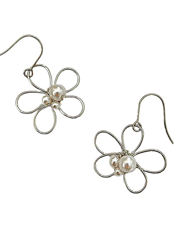 Pretty flower daisy earrings in silver with pearl for wholesale by Amber Leaf Jewellery