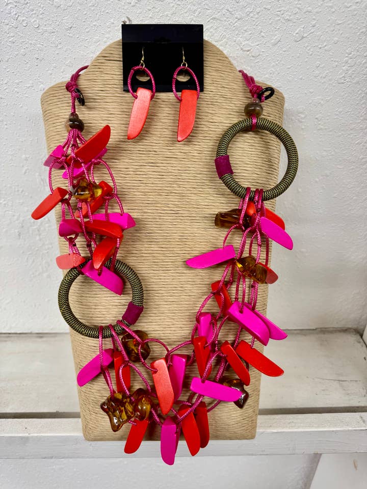 4 STRANDS PINK ADJUSTABLE WAX CORD WITH 2 GOLD ROUND RINGS W for wholesale by International Duru's