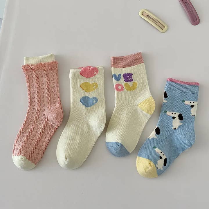 ๐งฆโจ Pack of 4 Pairs of Children's Socks ๐ถ๐๐ for wholesale by Marc JoJo