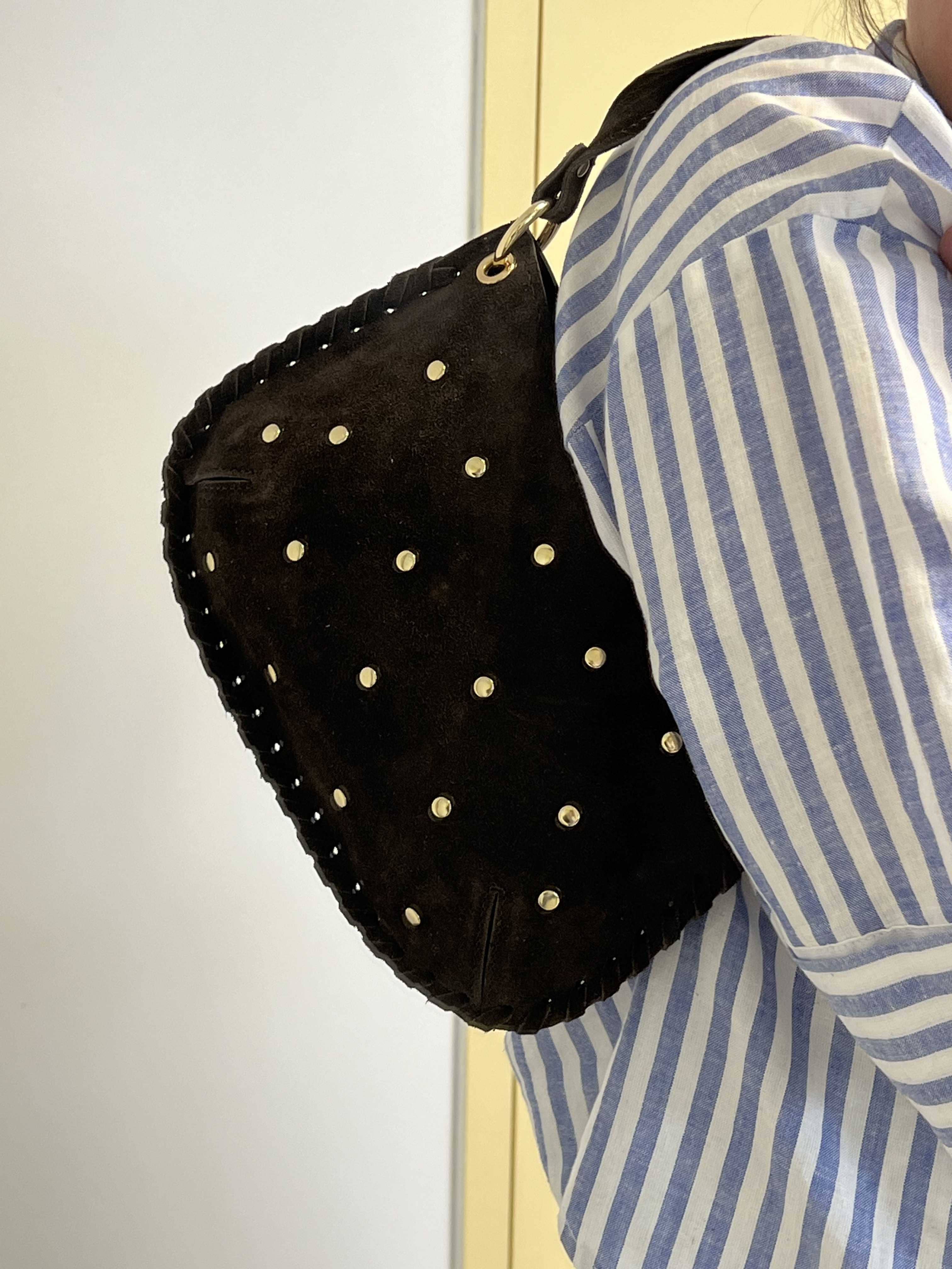 Anais - Vendita all'ingrosso Tracolla - Donna - Borsa a spalla Anna 61001 in pelle scamosciata con borchie4