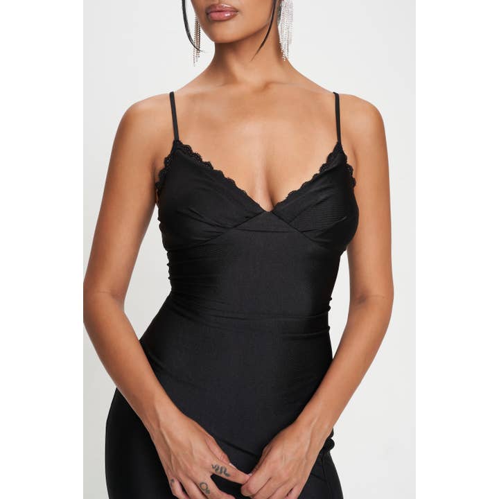 CEFIAN FASHION - Wholesale Dress - Women's - LACE FEELINGS MULTI WAY TIE MAXI DRESS4