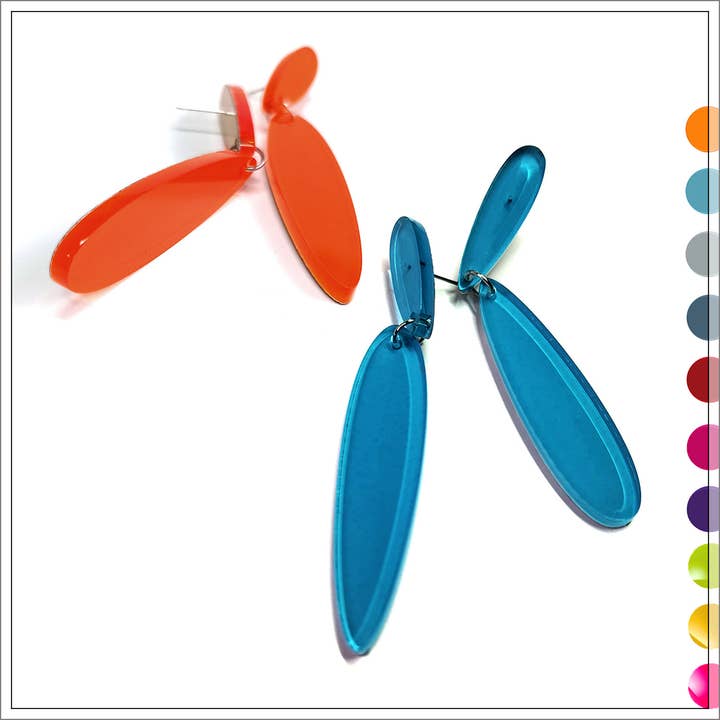 LOLA örhängen med stift och hänge från LUSH GLOW-serien för wholesale av ALEX+SVET