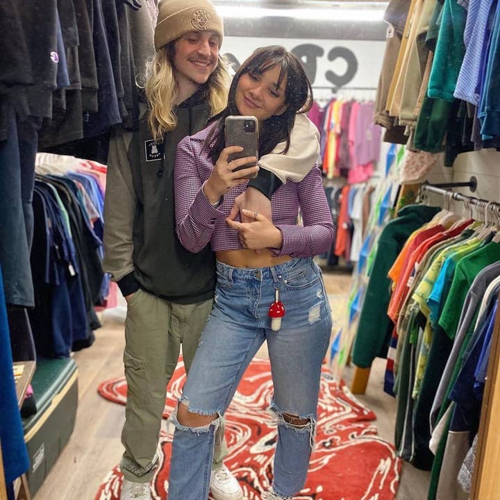 The Cozy Tangerine - Wholesale Keychain – Women's - Mushroom Keychain | Crochet Lighter & Chapstick Holder24