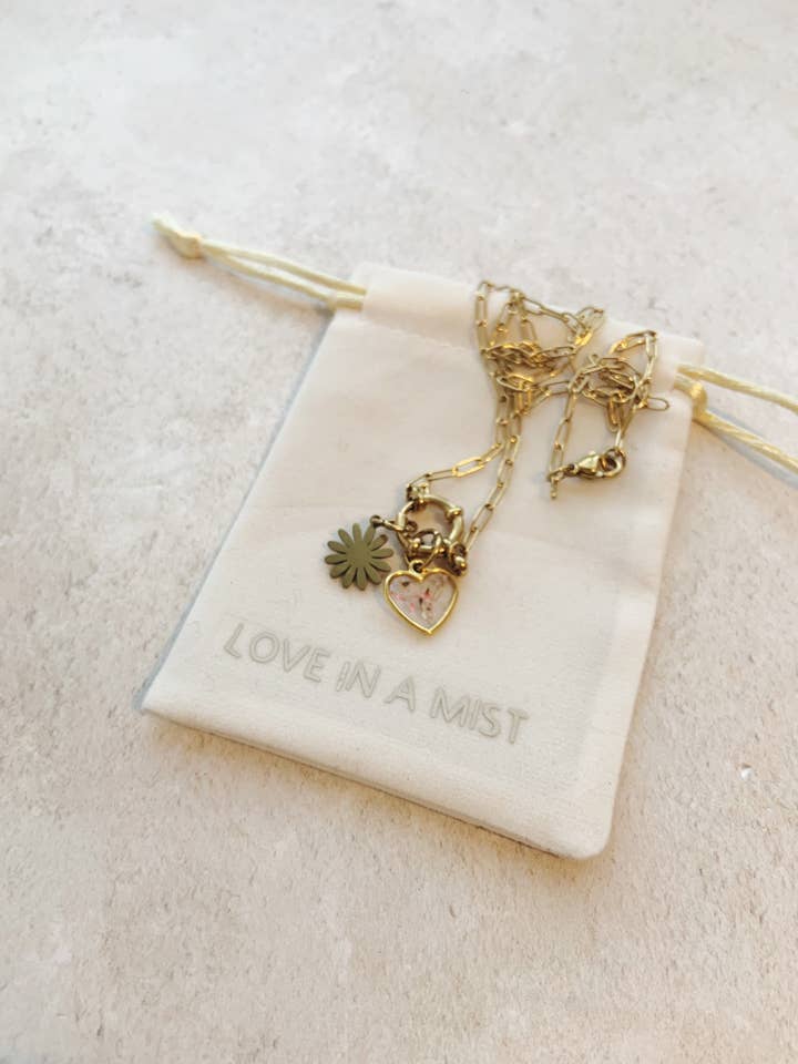 Resin heart paper clip gold necklace for wholesale by Love in a mist