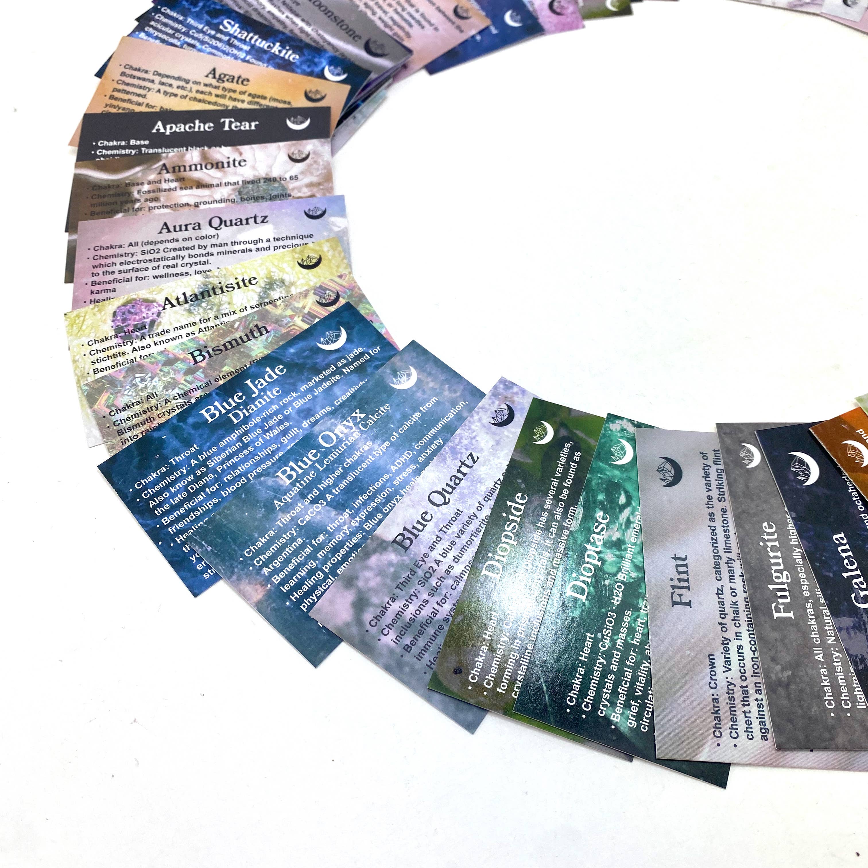 Moon Mountain Gems - Vendita all'ingrosso Tarocchi - Crystal Healing Deck Edizione 42