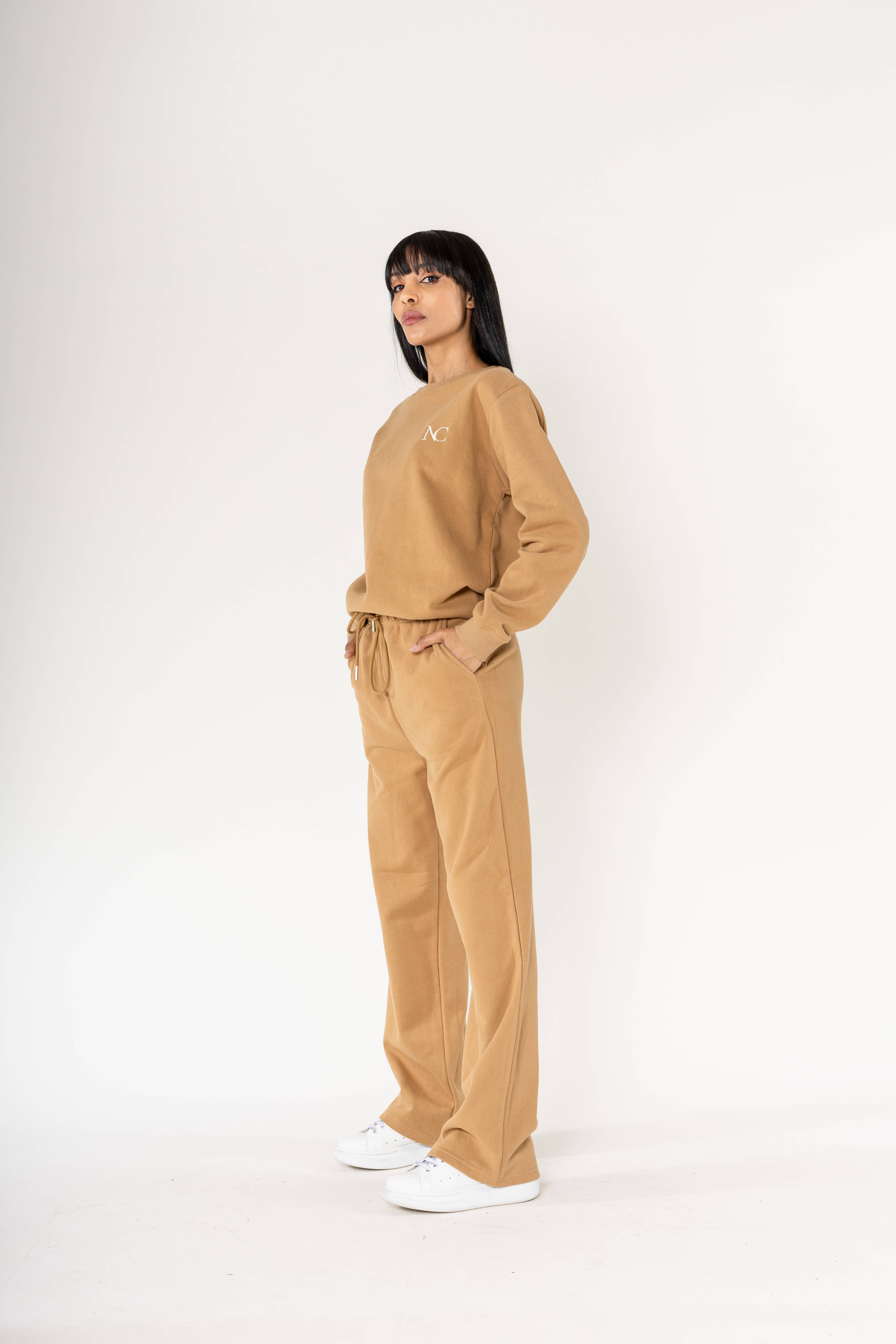 Nina Carter - Vendita all'ingrosso Set di top - Donna - Completo jogging Nina Carter con calzini svasati F022+F02343