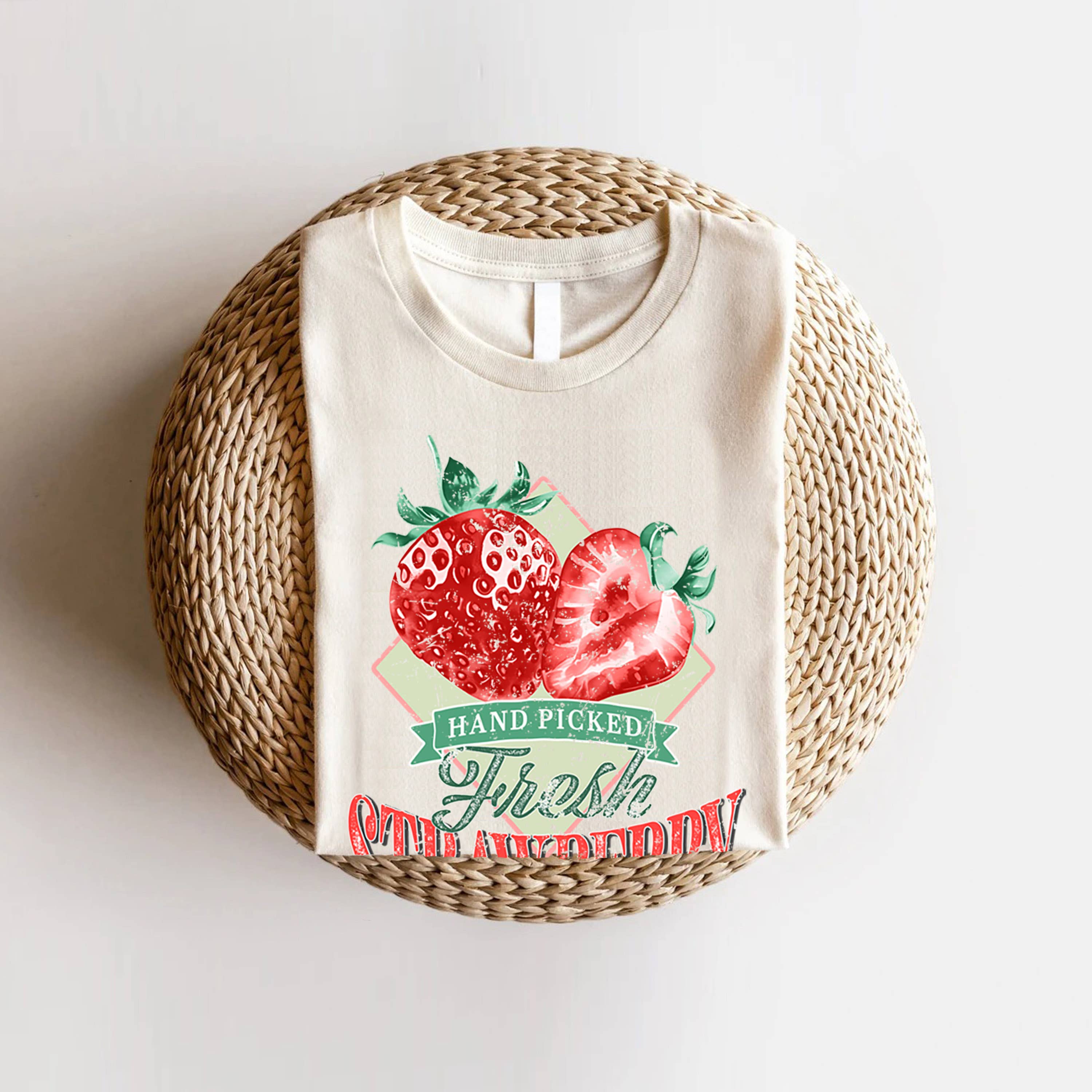STARCHIS – wholesale Screen printed t-shirt – Women′s – STS-P6746 Strawberry Graphic t-shirt6