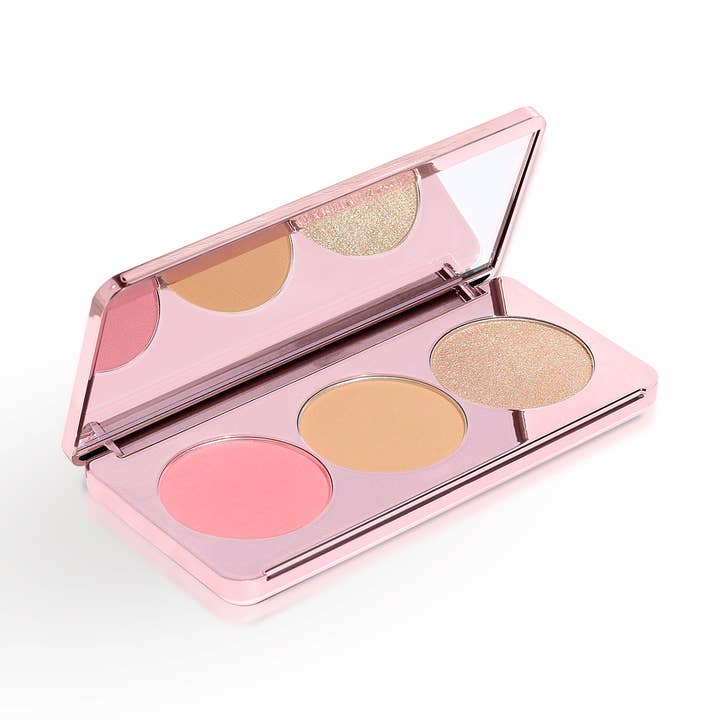 NEW Blush Me & Glow Face Palette for wholesale by Girlactik