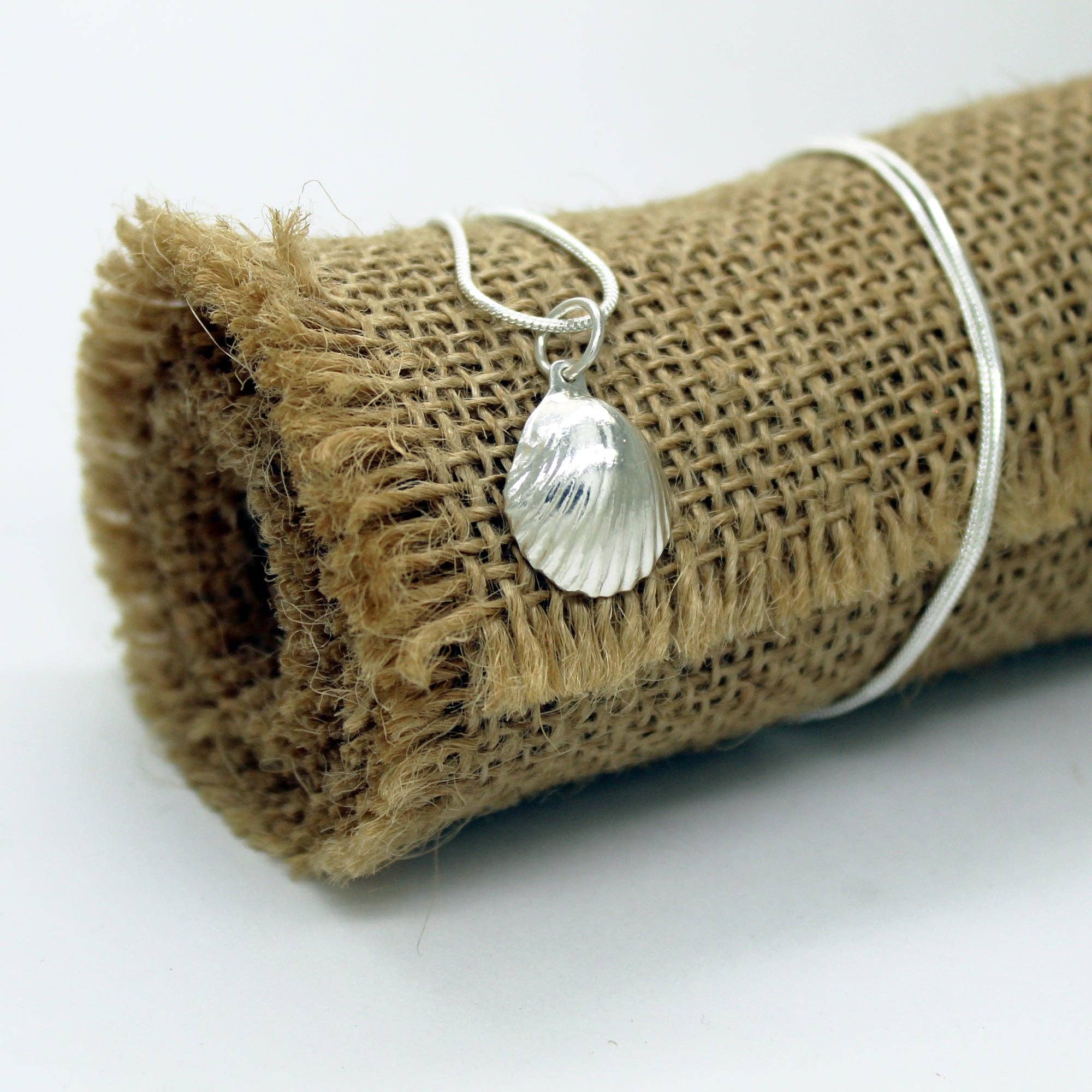 Plataica - Wholesale Pendant/Charm Necklace - 925 silver pendant shell of the Camino de Santiago8