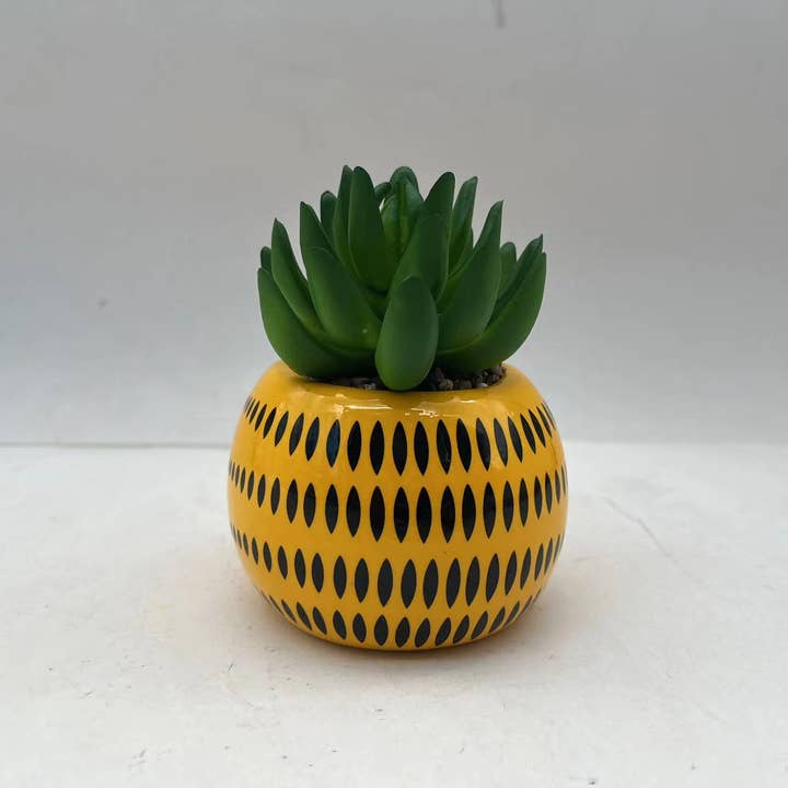 Silver Buffalo - Wholesale Artificial Plant - Garfield Head Mini Ceramic Planter with Faux Plant