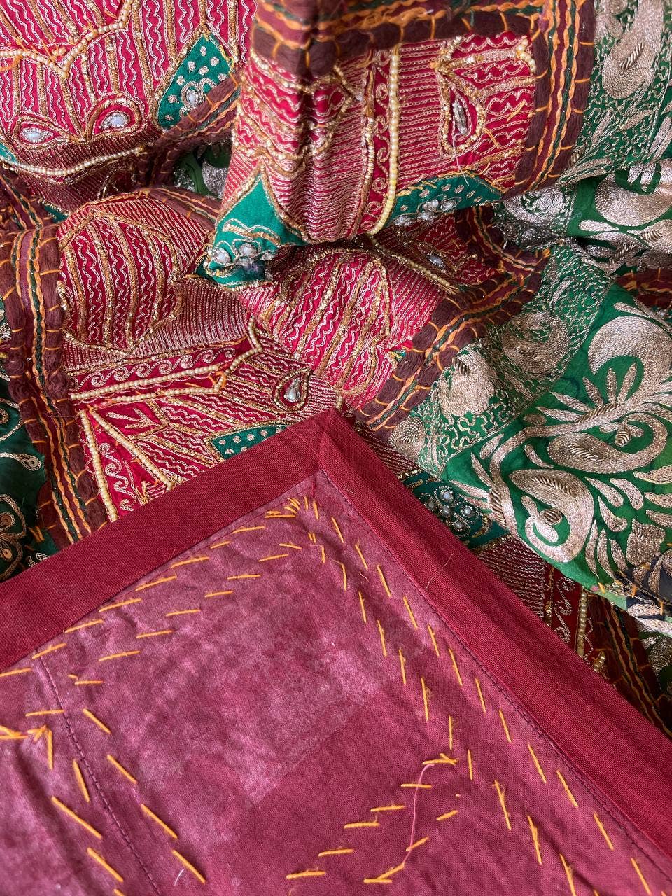 Bhawana Handicrafts – wholesale Löpare – Bondgård Boho Home Bordslöpare Zari Work Tapestry Vintage6