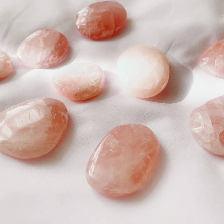 Rose Quartz Palm Stone for wholesale by CRISTALLI E STELLE