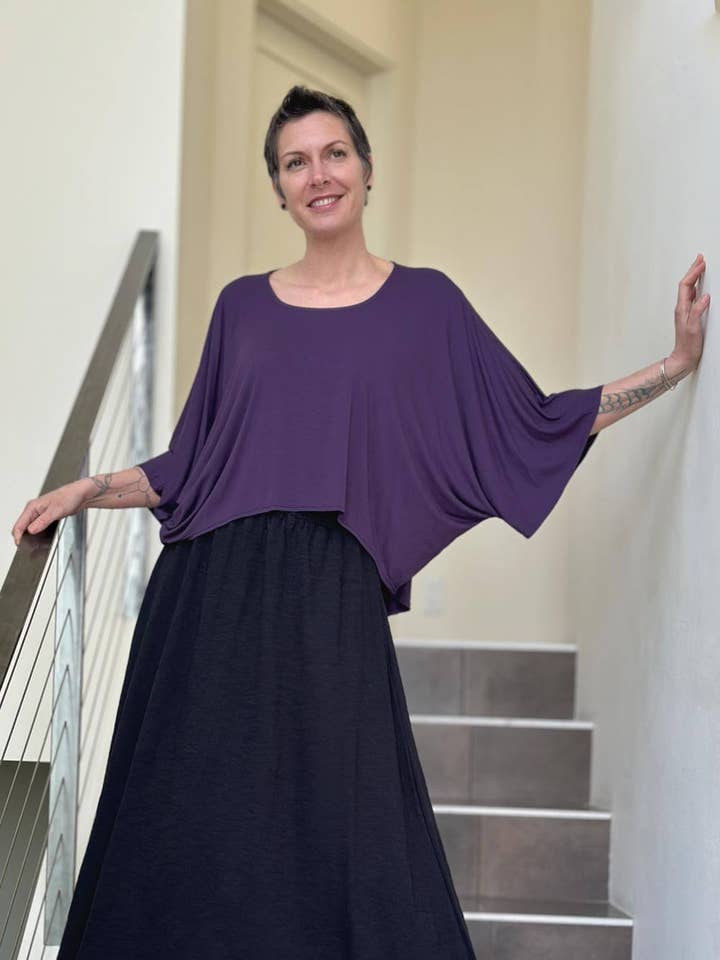 CARAUCCI - Wholesale T-Shirt - Women's - Swing Tee9