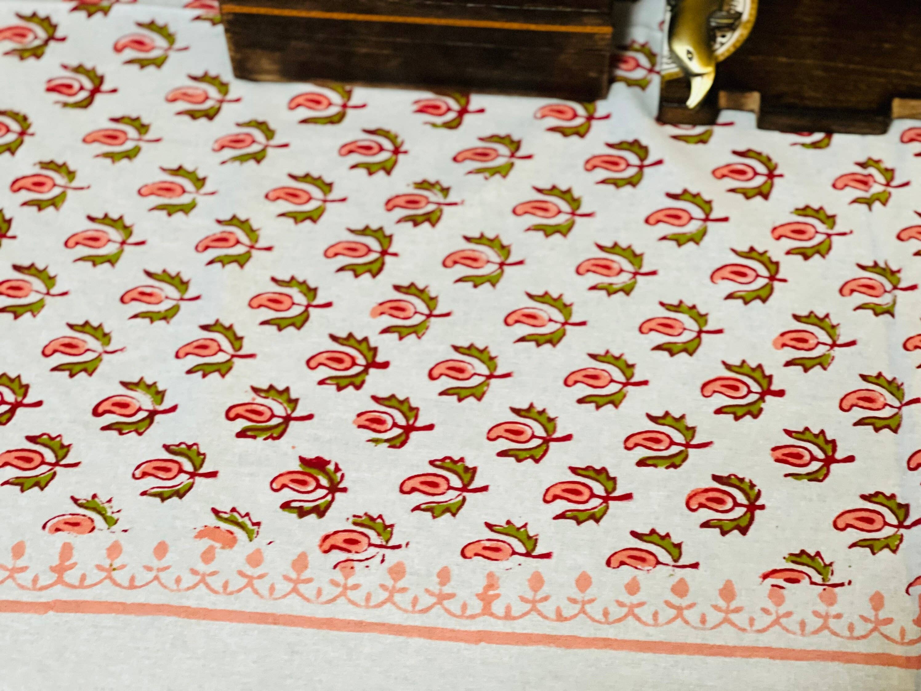 Sunny Dzyns - Venta al por mayor Manteles - Mantel indio con estampado de bloques, mantel de algodón con estampado floral amarillo, juego de mantel con servilletas, mantel rectangular con estampado rosa de Jaipur6