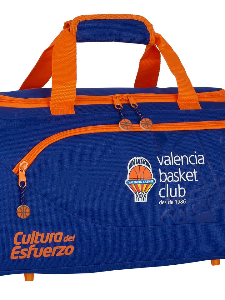 Sports bag for wholesale by SAFTA