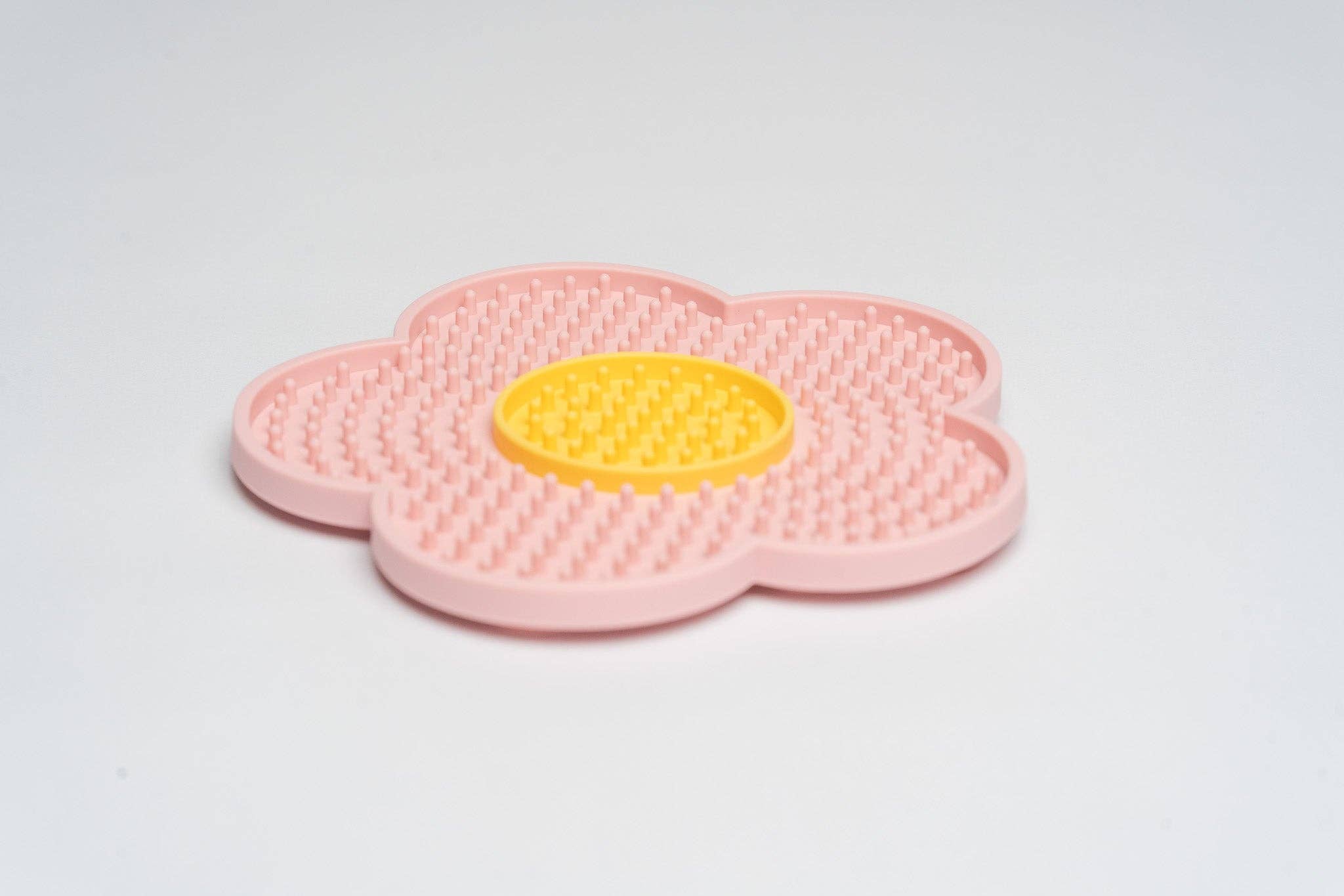 WYLD CUB – wholesale Pet food mat – Dog – Wyldflower Enrichment Mat3