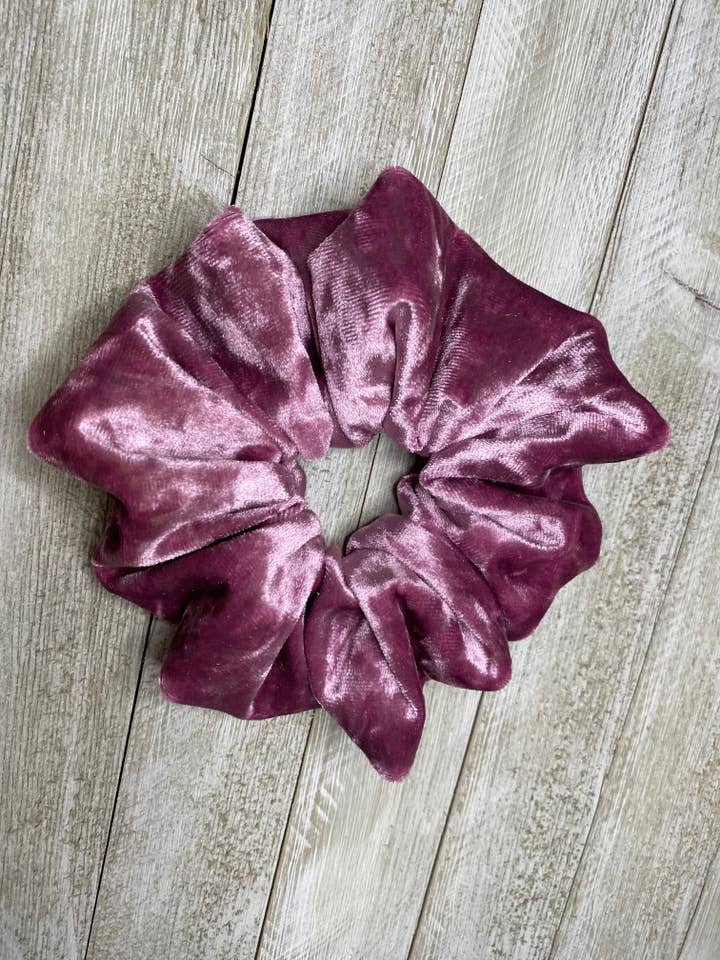 Dammig Rosa Stor Scrunchie för wholesale av Valley Girl Co.